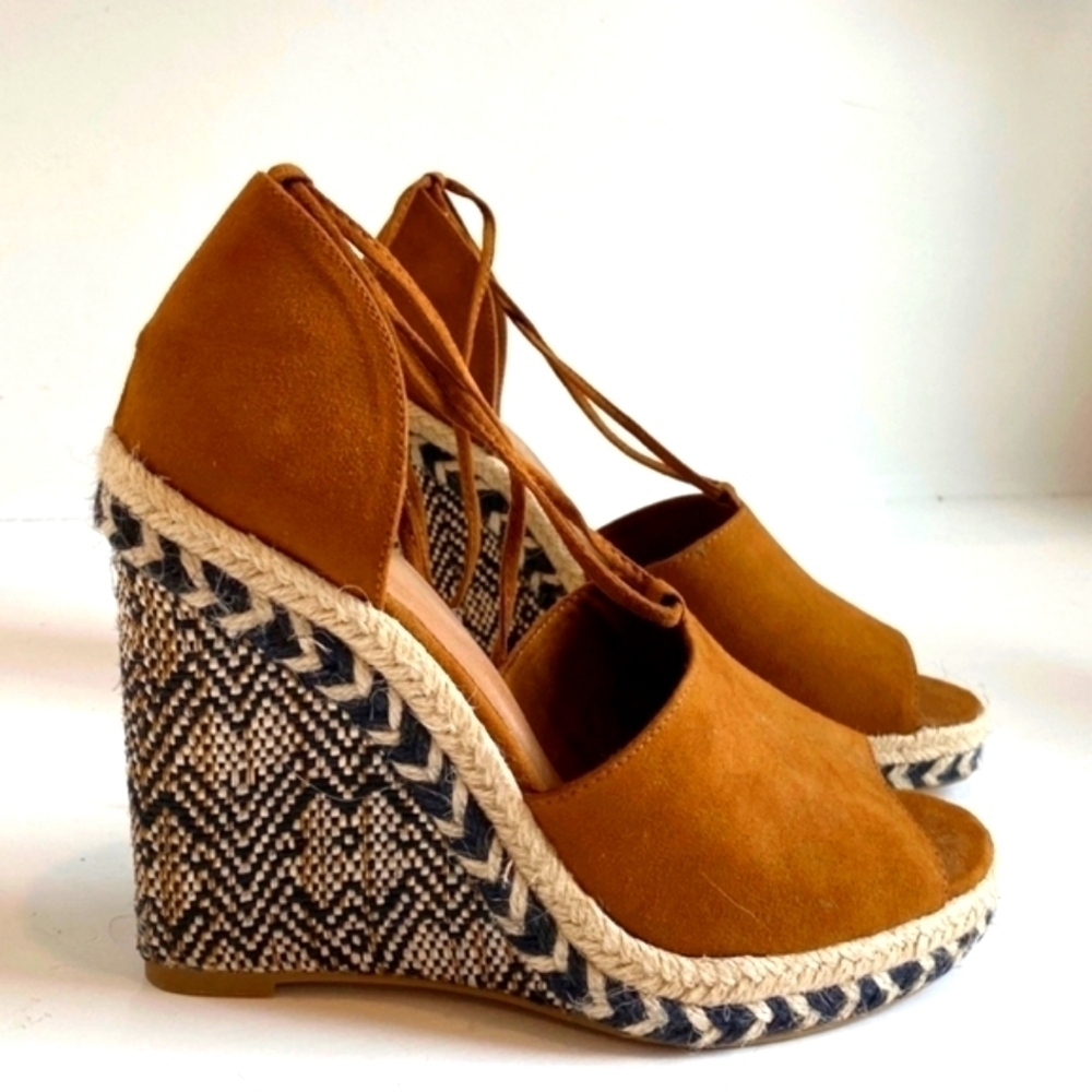 SUGAR SHAYLA SIZE 9.5 BROWN ESPADRILLE LACE UP WEDGE HEEL SHOES‎ SUEDE SUMMER